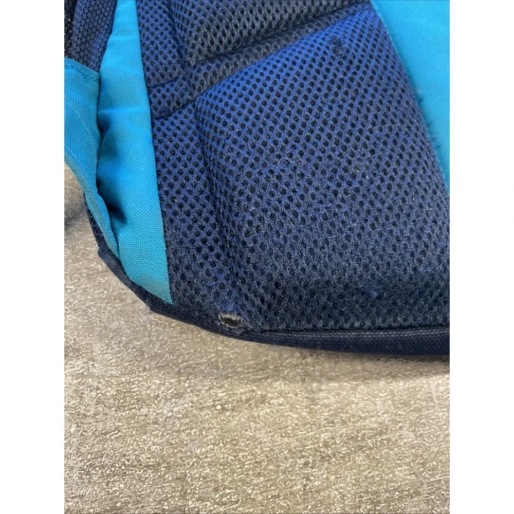 The North Face Vault Backpack Day Hiking Adventure Pack Turquoise And Orange